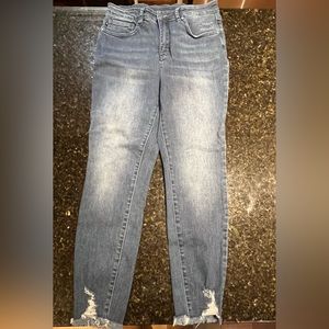 Judy Blue Jeans Size 11/30 Style JB88425